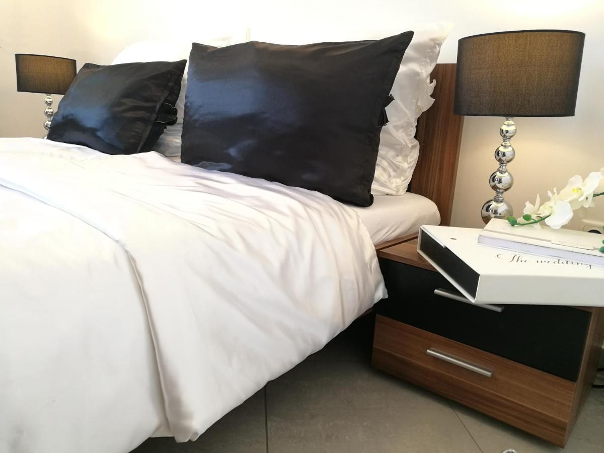 Villa Meli - Apartments Mit Meerblick Medulin Ngoại thất bức ảnh